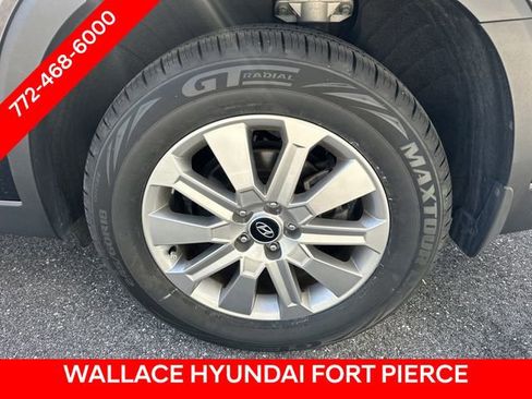 Used 2024 Hyundai Palisade SEL FWD image 13
