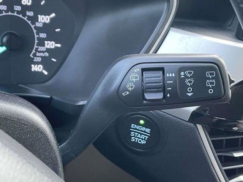 Certified 2022 Ford Escape SE w/ Convenience Package image 23