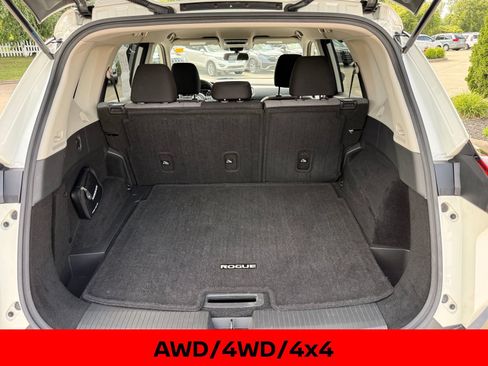 Certified 2021 Nissan Rogue SV AWD/4WD image 9