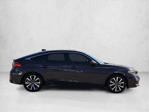 Used 2024 Honda Civic EX-L image 4