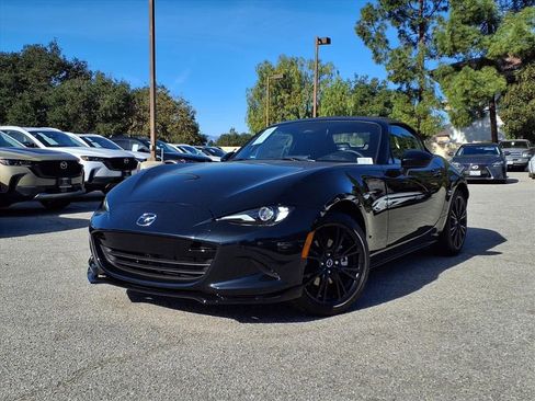 New 2025 MAZDA MX-5 Miata Club image 23