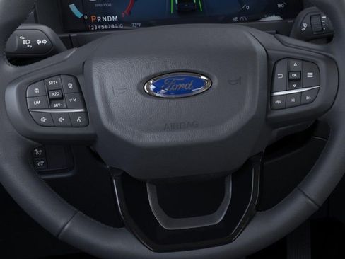 New 2025 Ford Ranger Lariat w/ FX4 Off-Road Package AWD/4WD image 13