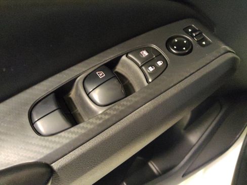 Used 2023 Nissan Altima 2.5 S FWD image 27