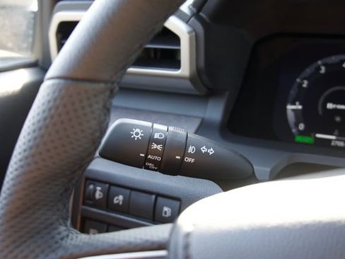 Used 2026 Toyota Tacoma 4x4 Double Cab Hybrid image 37