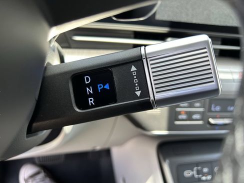 New 2026 Hyundai Kona Limited FWD image 28
