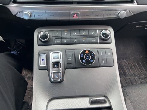 Used 2021 Hyundai Palisade SE AWD/4WD image 29