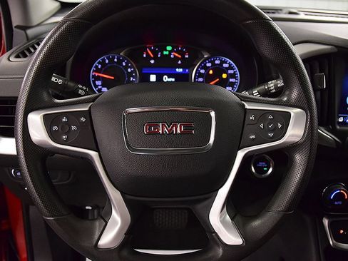 Used 2022 GMC Terrain SLE w/ Driver Convenience Package AWD/4WD image 18