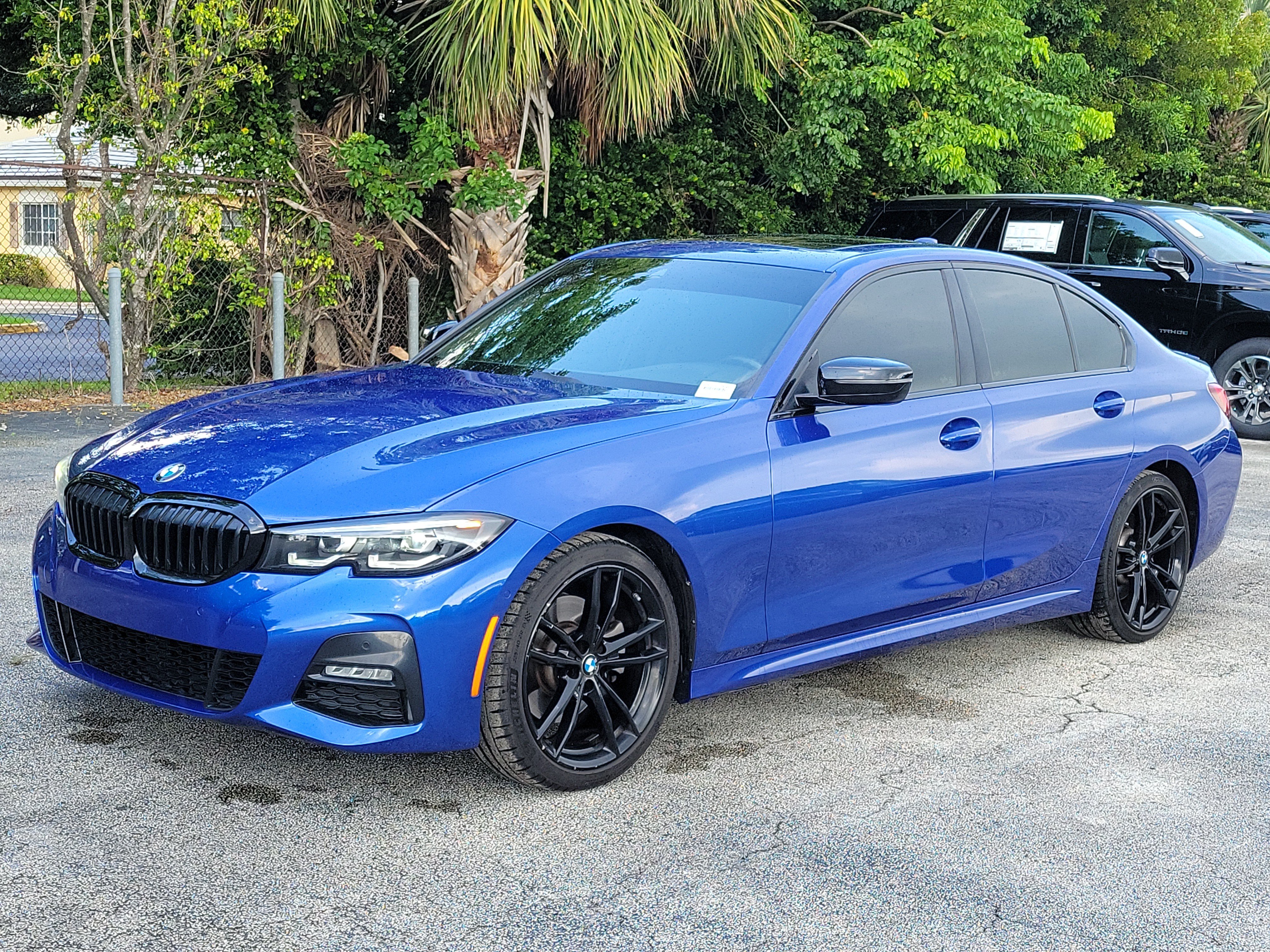 Used 2022 BMW 330i Sedan w/ M Sport Package RWD image 7