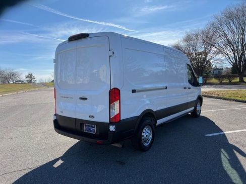 Used 2023 Ford Transit 250 Medium Roof AWD w/ Load Area Protection Package image 11