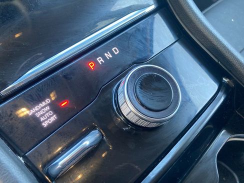 Used 2022 Jeep Grand Cherokee L Limited image 28