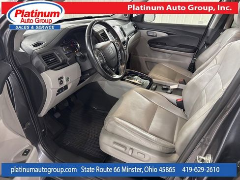 Used 2017 Honda Pilot Elite image 10