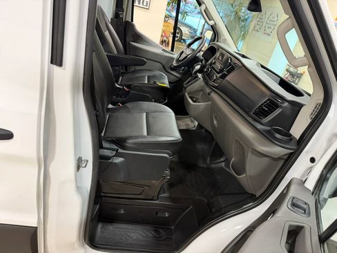 Used 2023 Ford Transit 350 Medium Roof AWD image 35
