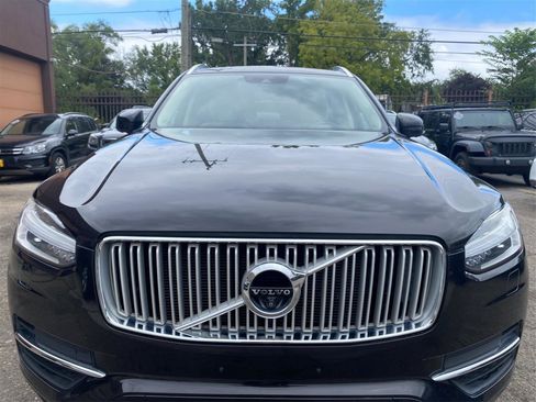 Used 2016 Volvo XC90 T6 Inscription w/ Vision Package AWD/4WD image 15