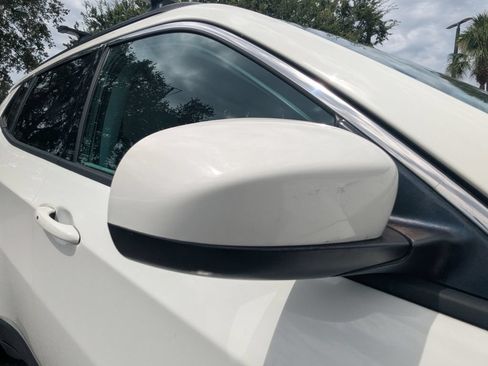 Used 2018 Jeep Compass Latitude w/ Popular Equipment Group FWD image 22