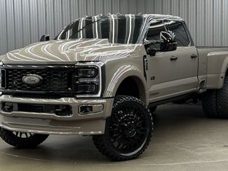 Used 2026 Ford F450 Platinum w/ Platinum Plus Package AWD/4WD video 1