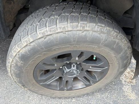 Used 2021 Toyota Tacoma SR w/ SR Convenience Package RWD image 12