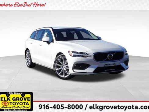 Used 2020 Volvo V60 T5 Momentum w/ Protection Package Premier image 1