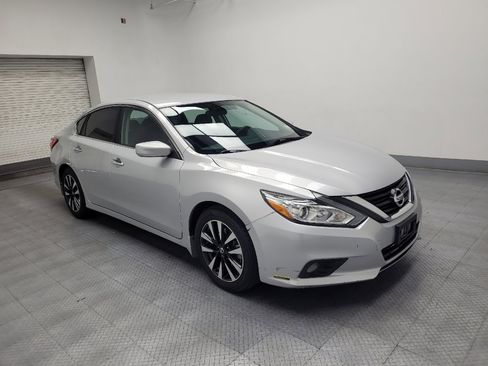 Used 2017 Nissan Altima 2.5 SV image 11