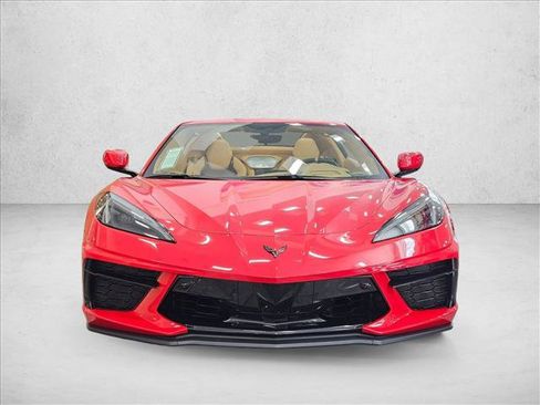 Used 2021 Chevrolet Corvette Stingray Premium Conv w/ Z51 Performance Package RWD image 2