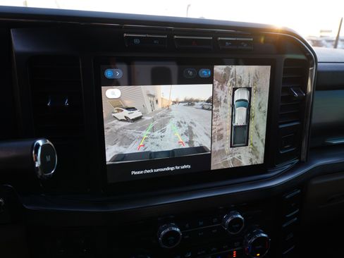 Used 2024 Ford F350 Lariat w/ Black Appearance Package image 32