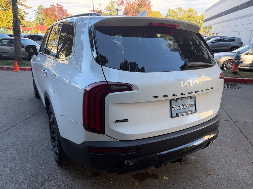 Used 2022 Kia Telluride EX w/ EX Premium Package AWD/4WD image 6