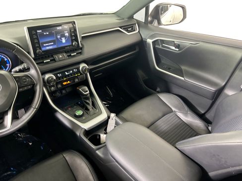 Used 2021 Toyota RAV4 XSE image 23