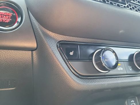 Certified 2024 Honda HR-V Sport image 26
