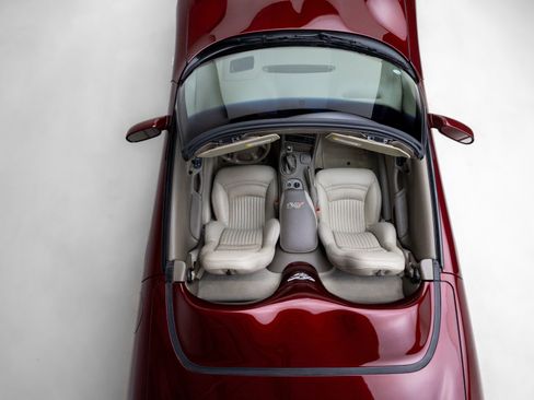 Used 2003 Chevrolet Corvette 50th Anniversary Edition w/ Preferred Equipment Group1 image 15