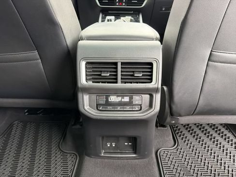 Used 2024 Volkswagen Atlas SEL Premium R-Line AWD/4WD image 23