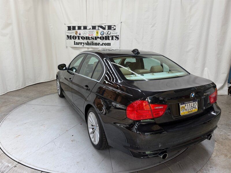 Used 2011 BMW 335i xDrive Sedan AWD/4WD image 5