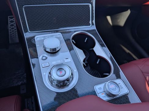 New 2026 Genesis GV80 3.5T e-SC image 22