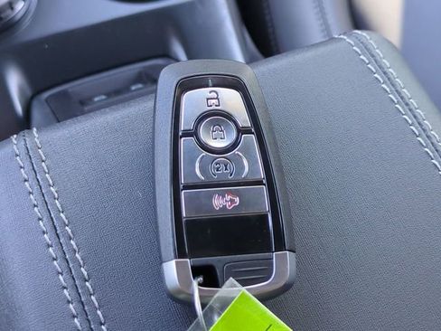 New 2026 Ford Bronco Outer Banks AWD/4WD image 29