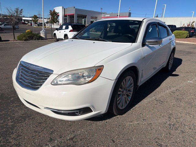 Used 2011 Chrysler 200 Limited FWD image 1