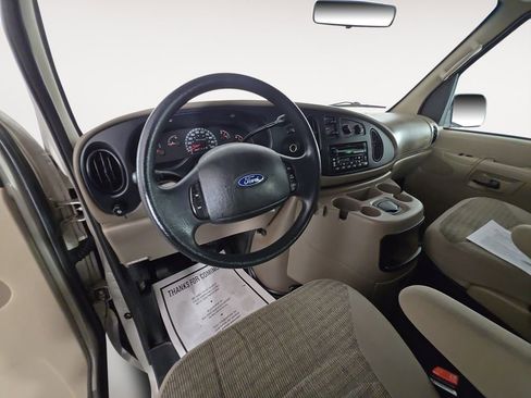 Used 2002 Ford E-350 and Econoline 350 XLT image 10