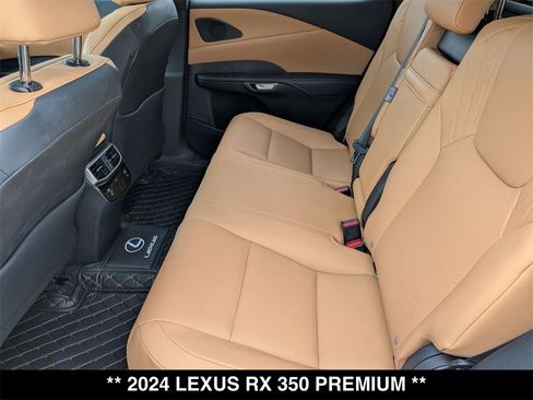 Used 2024 Lexus RX 350 Premium w/ Convenience Package image 4