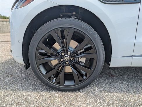 New 2026 Jaguar F-PACE R-Dynamic S image 21