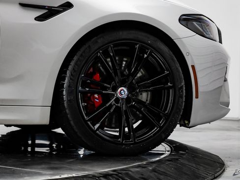 Used 2023 BMW M5 w/ Competition Package image 92