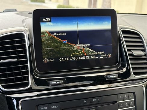 Used 2017 Mercedes-Benz GLS 450 4MATIC image 21