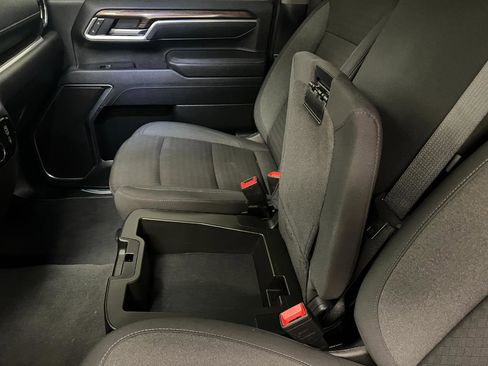 Used 2025 Chevrolet Silverado 2500 LT w/ Convenience Package image 33