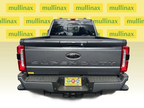 New 2025 Ford F250 XLT w/ Black Appearance Package image 31