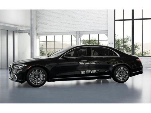 Certified 2025 Mercedes-Benz S 580 4MATIC Sedan image 35