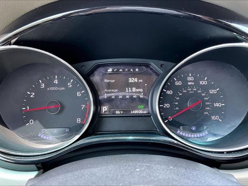Used 2016 Kia Sedona SX Limited FWD image 26