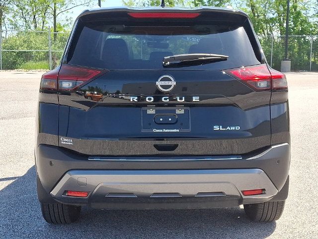 Used 2023 Nissan Rogue SL AWD/4WD image 5