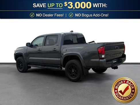 Used 2021 Toyota Tacoma SR5 w/ Technology Package AWD/4WD image 4