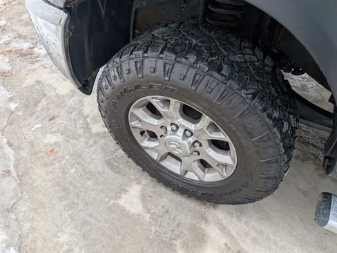 Used 2017 RAM 2500 Big Horn image 8