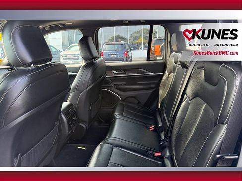 Used 2024 Jeep Grand Cherokee Limited 4xe AWD/4WD image 38