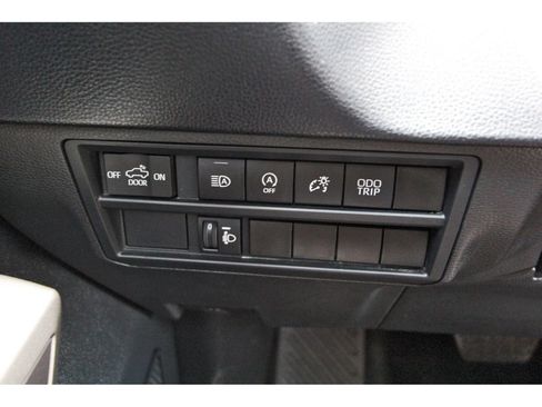 Used 2022 Toyota Tundra SR5 AWD/4WD image 20