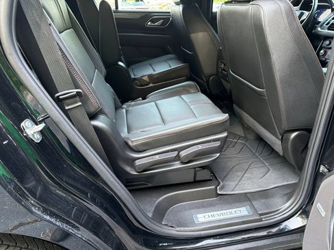 Used 2024 Chevrolet Tahoe RST w/ Luxury Package RWD image 15