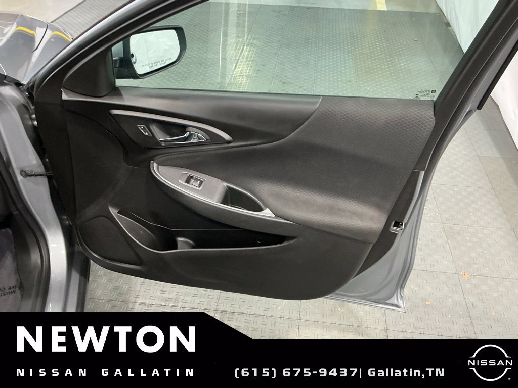 Used 2023 Chevrolet Malibu LT FWD image 35