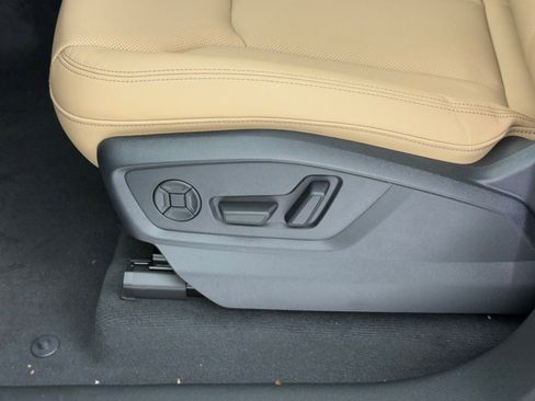 New 2026 Audi Q7 Premium Plus image 15